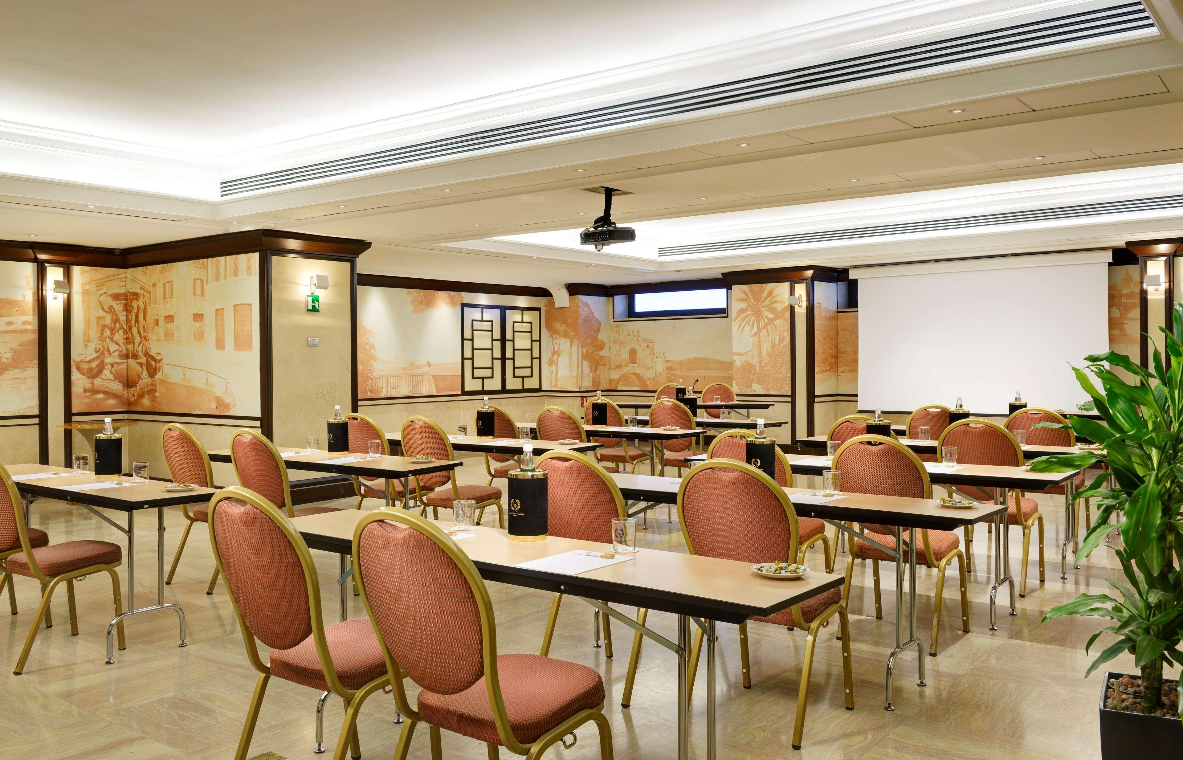 Fh55 Grand Hotel Palatino Rome Bagian luar foto
