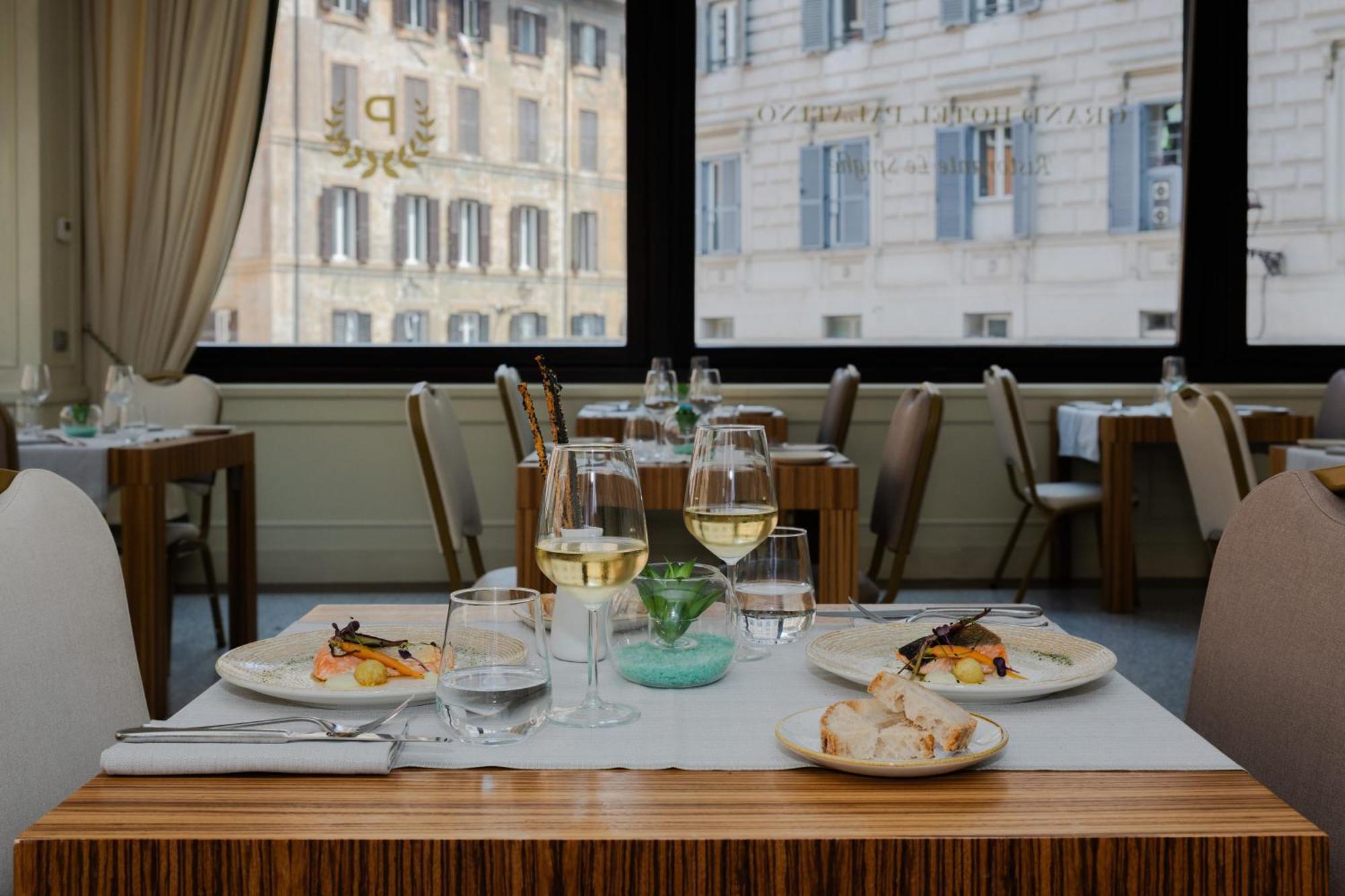 Fh55 Grand Hotel Palatino Rome Bagian luar foto