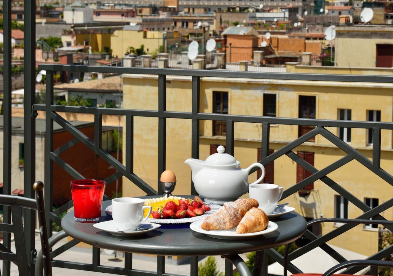 Fh55 Grand Hotel Palatino Rome Bagian luar foto