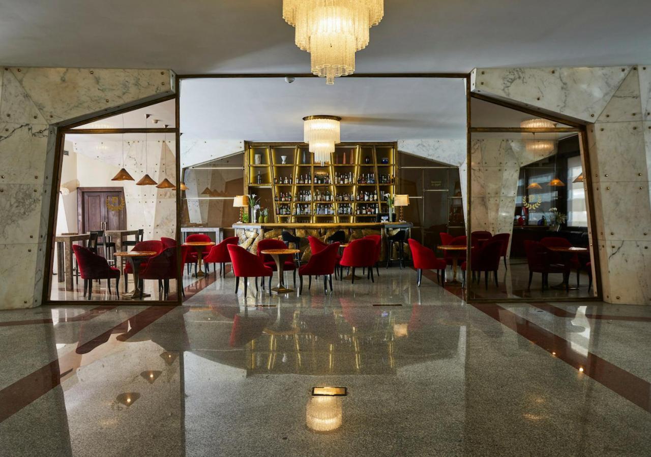 Fh55 Grand Hotel Palatino Rome Bagian luar foto